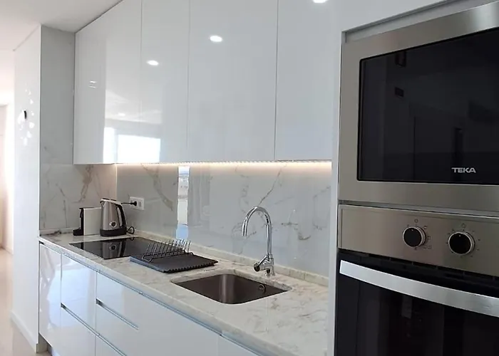 Welkomeinn Ocean View Апартаменты Портиман